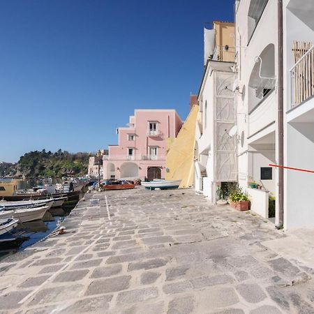 Casa Cinzia In Marina Di Corricella Villa Procida Luaran gambar